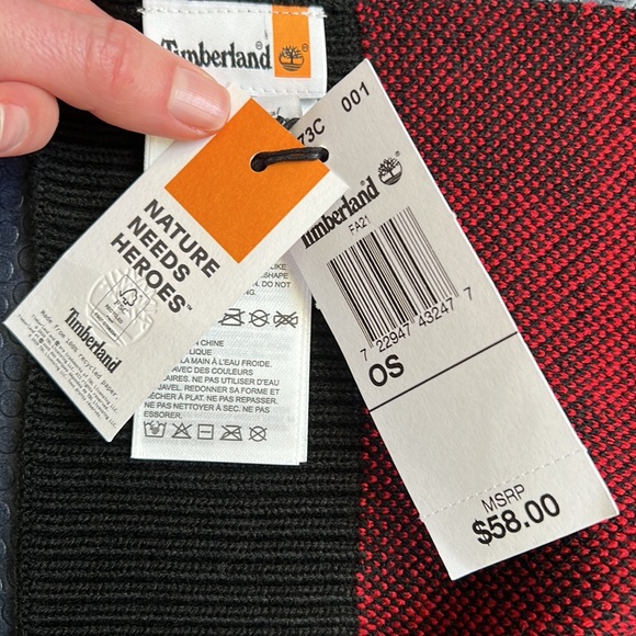Timberland Red and Black Classic Buffalo Plaid Scarf | NWT - Picture 4 of 6